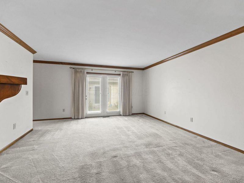 562 Executive Boulevard , Delaware, OH 43015 Photo 20