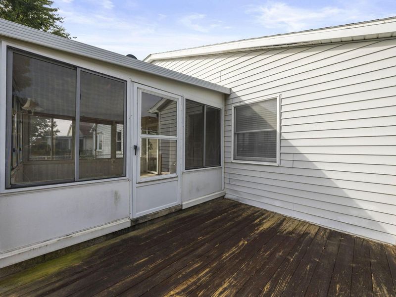 562 Executive Boulevard , Delaware, OH 43015 Photo 48