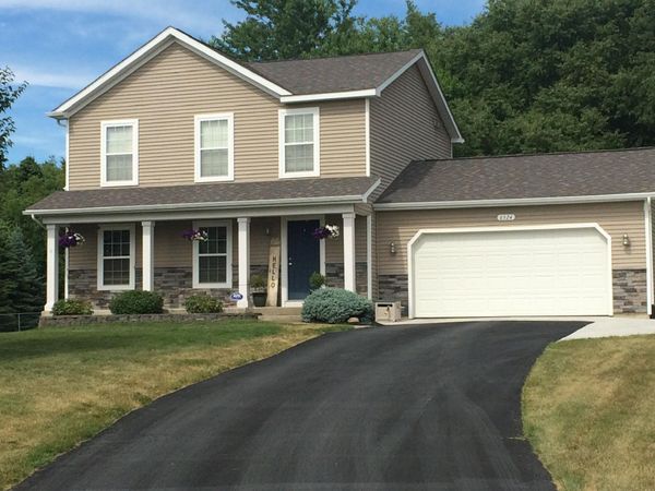 6524 Mickeys Trail, Kalamazoo, MI 49009