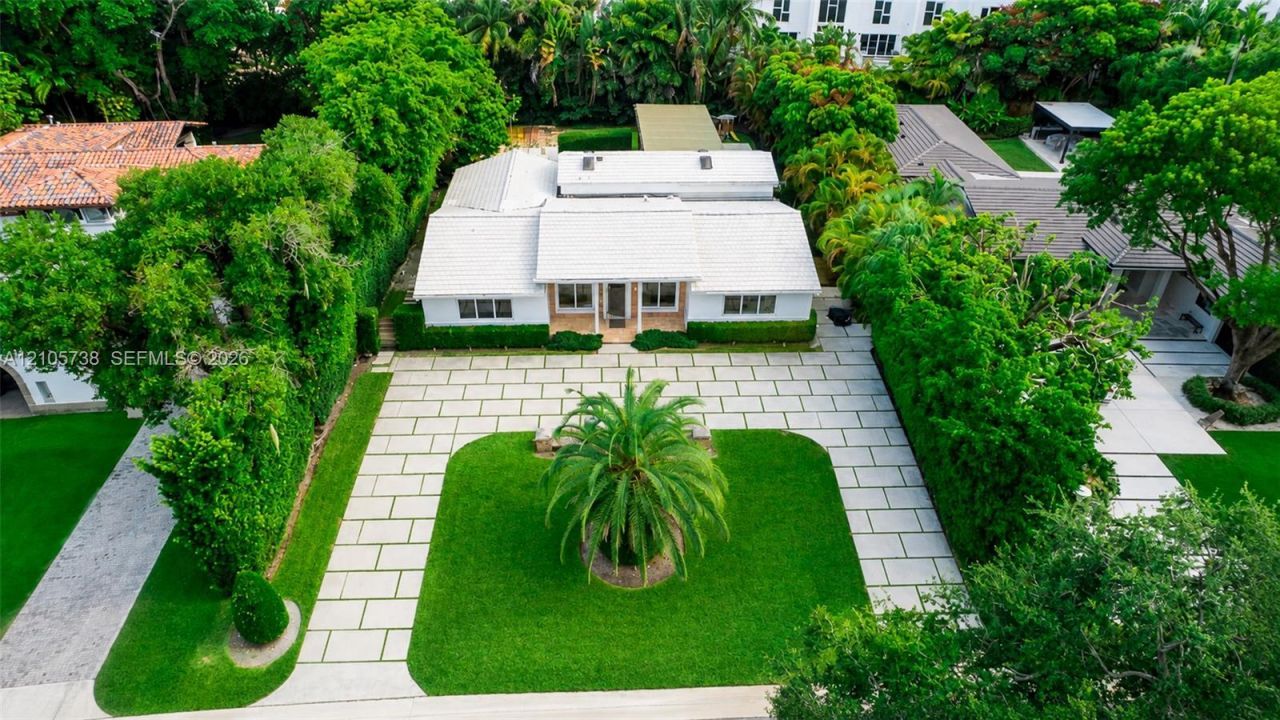 530 Sabal Palm Rd , Miami, FL 33137 Photo