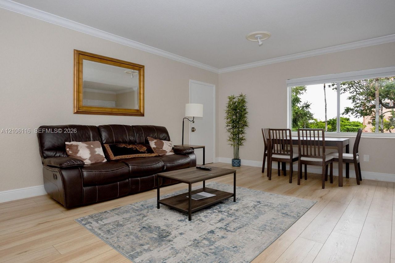 1 Edgewater Dr , Unit 201, Coral Gables, FL 33133 Photo