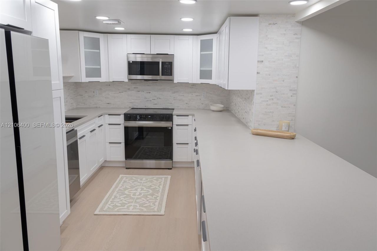 3051 N Course Dr , Unit 107, Pompano Beach, FL 33069 Photo