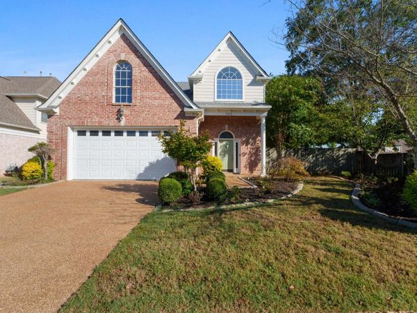 9332 S FAIRMONT CIR, Collierville, TN 38017