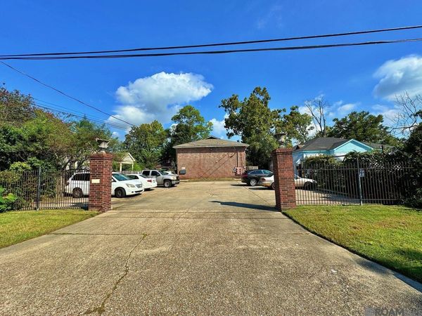 3711 Cole Dr, Unit #5, Baton Rouge, LA 70806