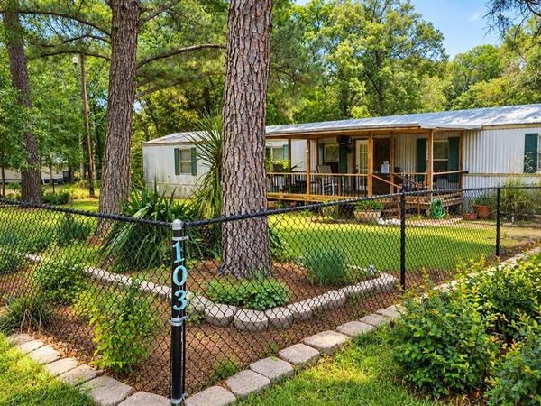 103 Cedar Ridge Drive, Eustace, TX 75124