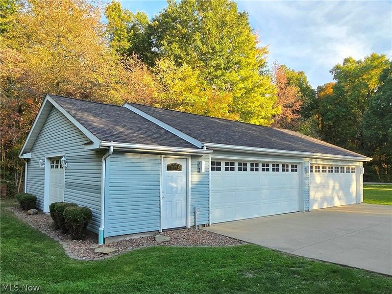 14640 Creed Road, Diamond, OH 44412 Photo 2
