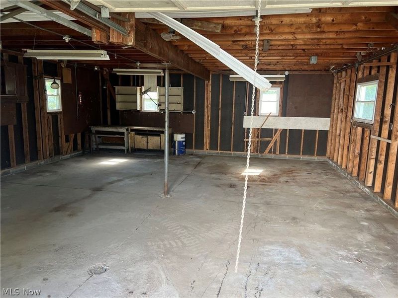 8984 Webster Road, Strongsville, OH 44136 Photo 6