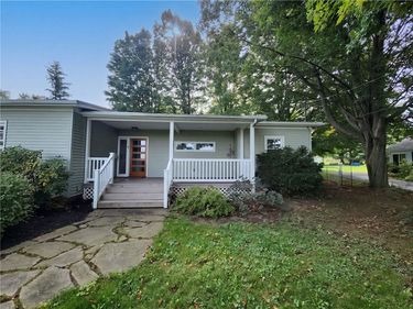 180 W Main Street , Westfield, NY 14787