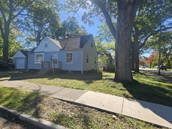 295 Amsterdam Avenue, Muskegon Heights, MI 49444