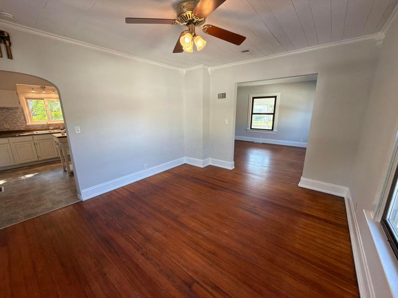 160 Elm Street , London, OH 43140 Photo 11