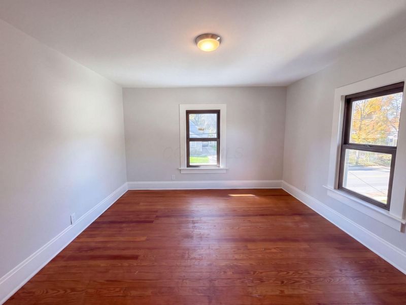 160 Elm Street , London, OH 43140 Photo 4