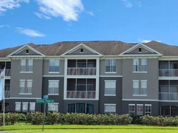 1203 HIGH HAMMOCK DRIVE , Unit 206, TAMPA, FL 33619