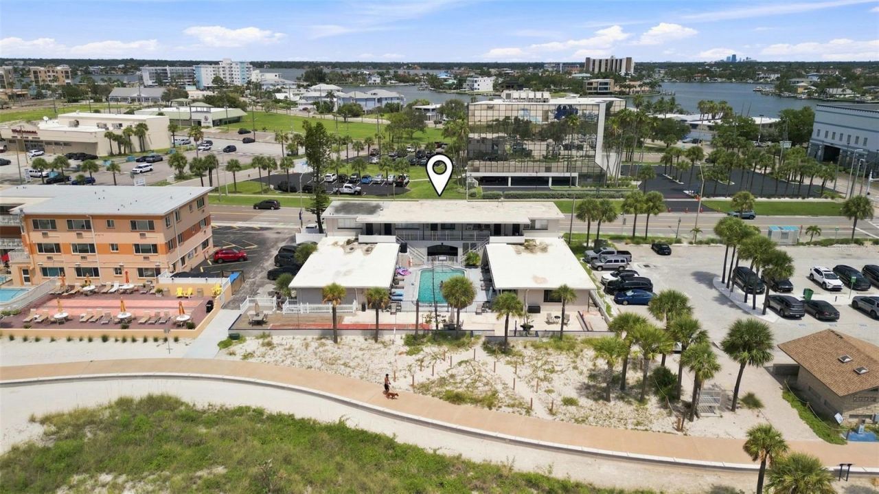10450 Gulf Boulevard, Treasure Island, FL 33706 Photo