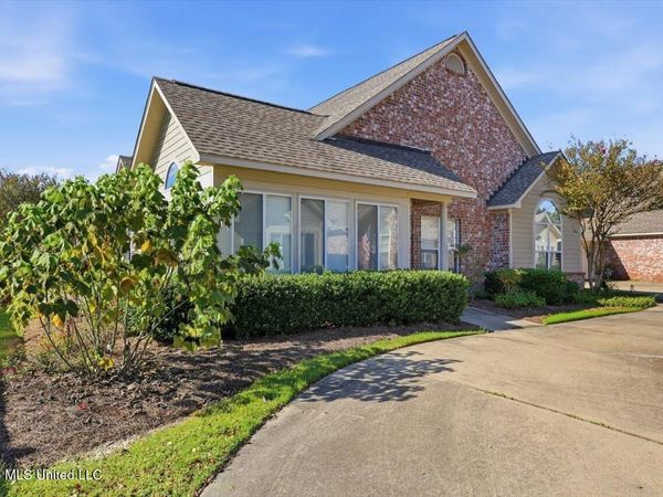 1440 Independence Boulevard, Flowood, MS 39232