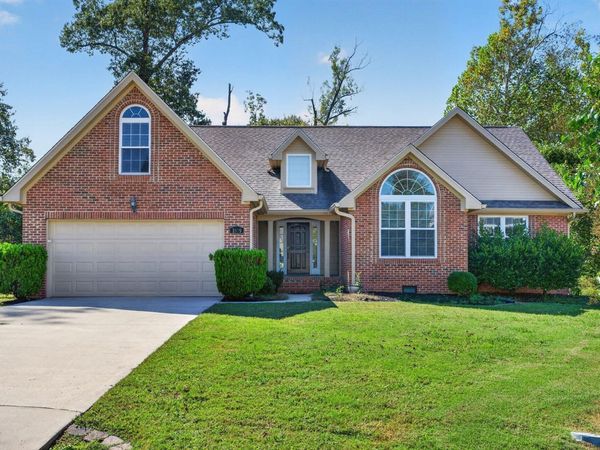 1809 Richmond Lane , Chattanooga, TN 37421
