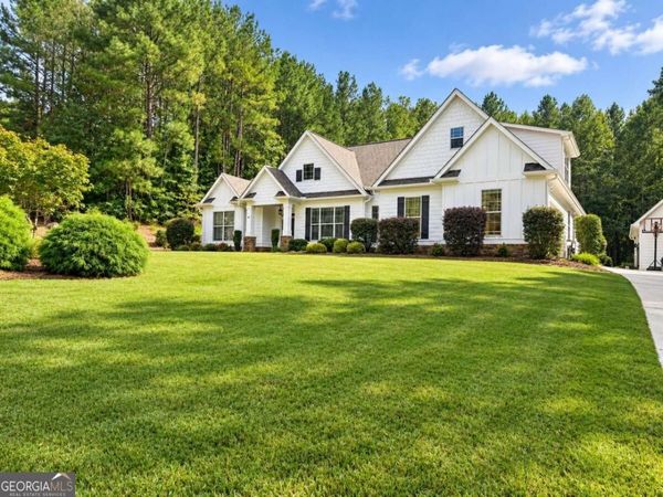 260 Timbercreek Estates Drive, Sharpsburg, GA 30277