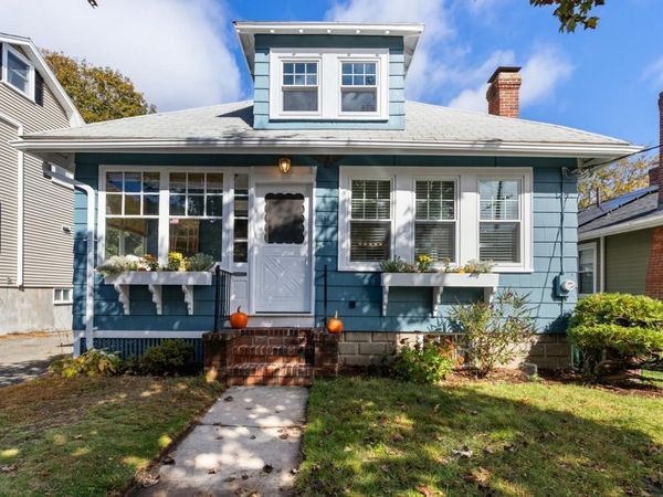51 Sherwood Rd, Medford, MA 02155
