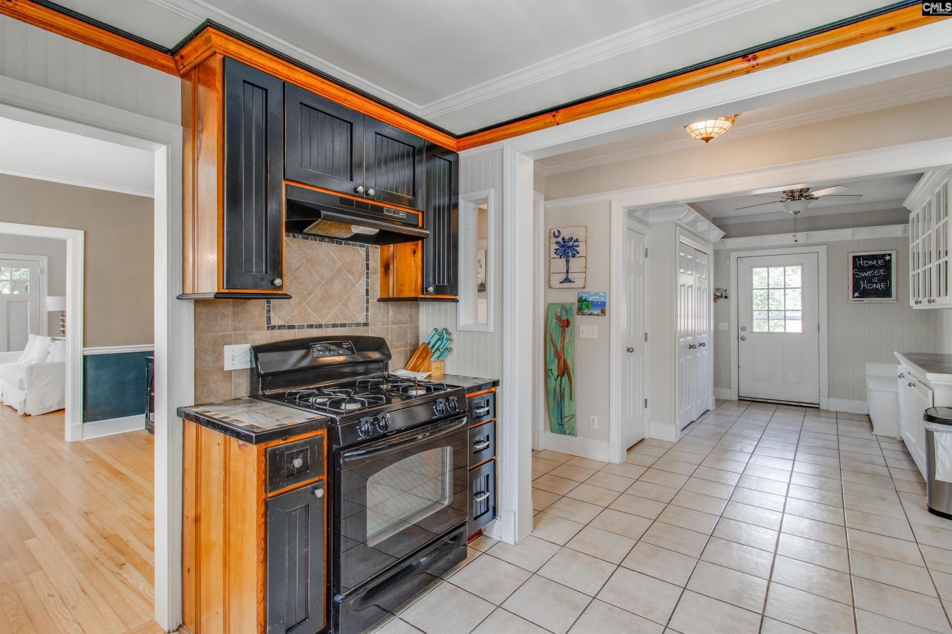 5301 Colonial Drive Photo 7