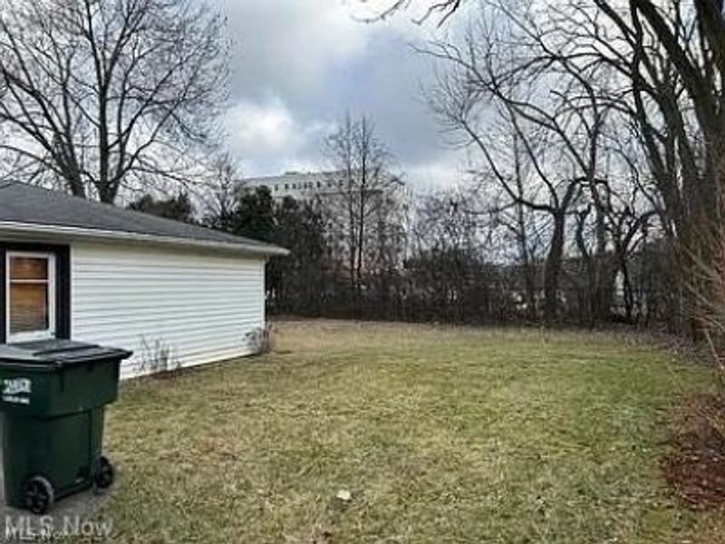 4133 Eastwood Lane, Warrensville Heights, OH 44122 Photo 20