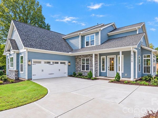 6918 Alexander Road, Charlotte, NC 28226