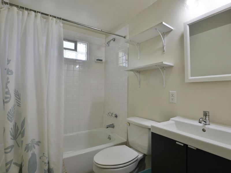 3070 Kenlawn Street, Columbus, OH 43224 Photo 21