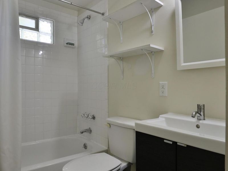3070 Kenlawn Street, Columbus, OH 43224 Photo 22
