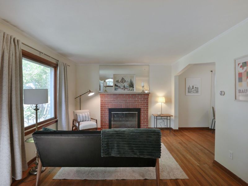 3070 Kenlawn Street, Columbus, OH 43224 Photo 6