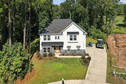 1004 Maccoa Dr. photo 4