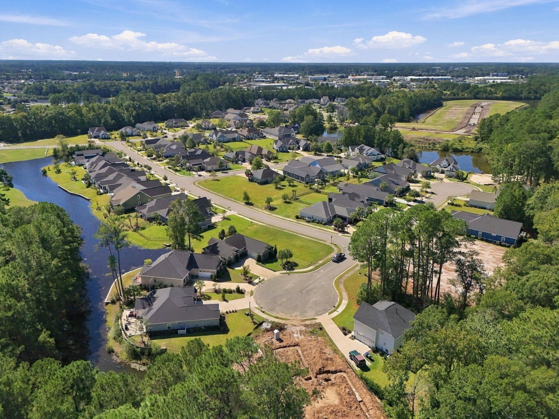 1004 Maccoa Dr. Photo 35
