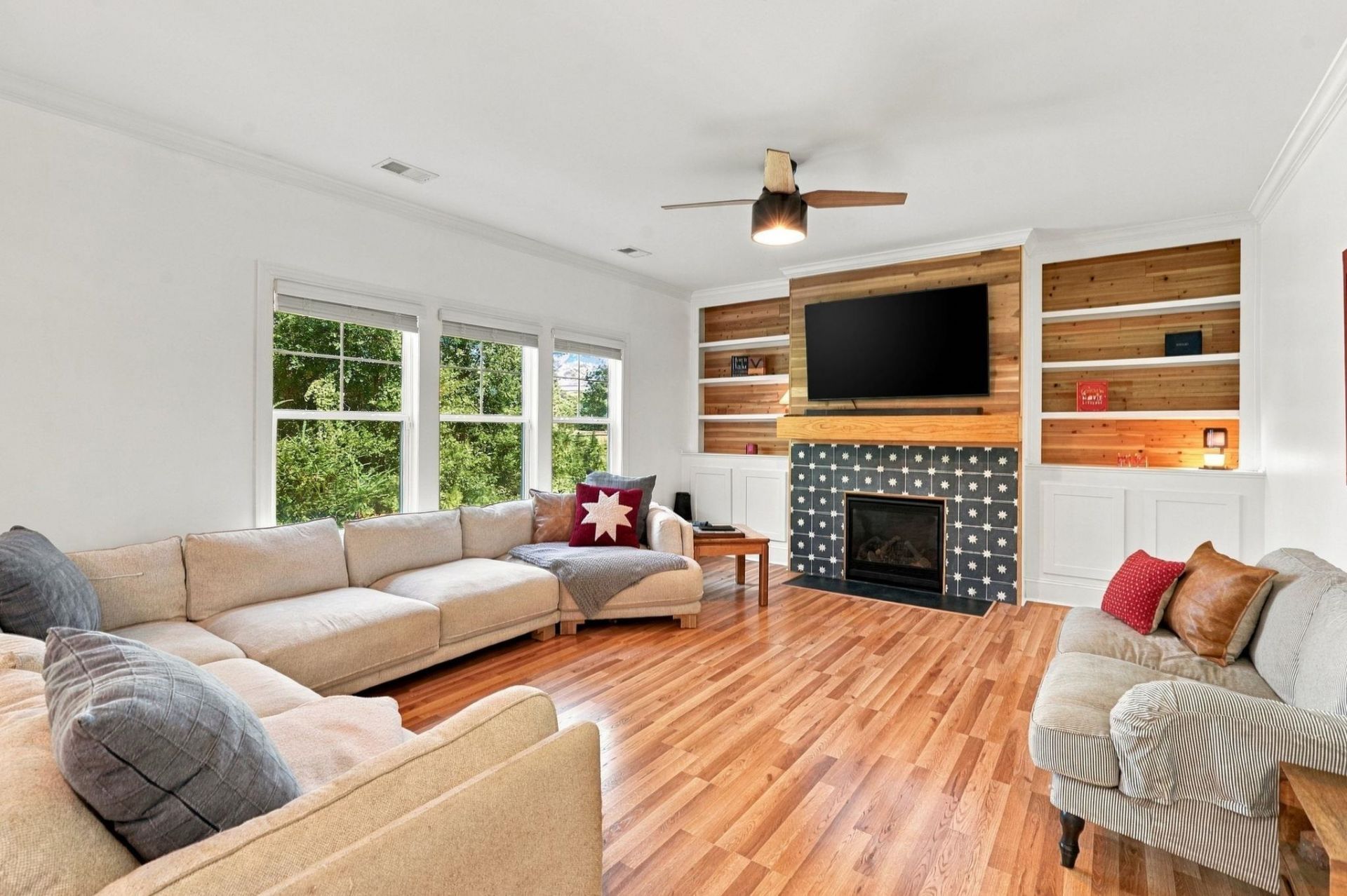 1004 Maccoa Dr. Photo 8