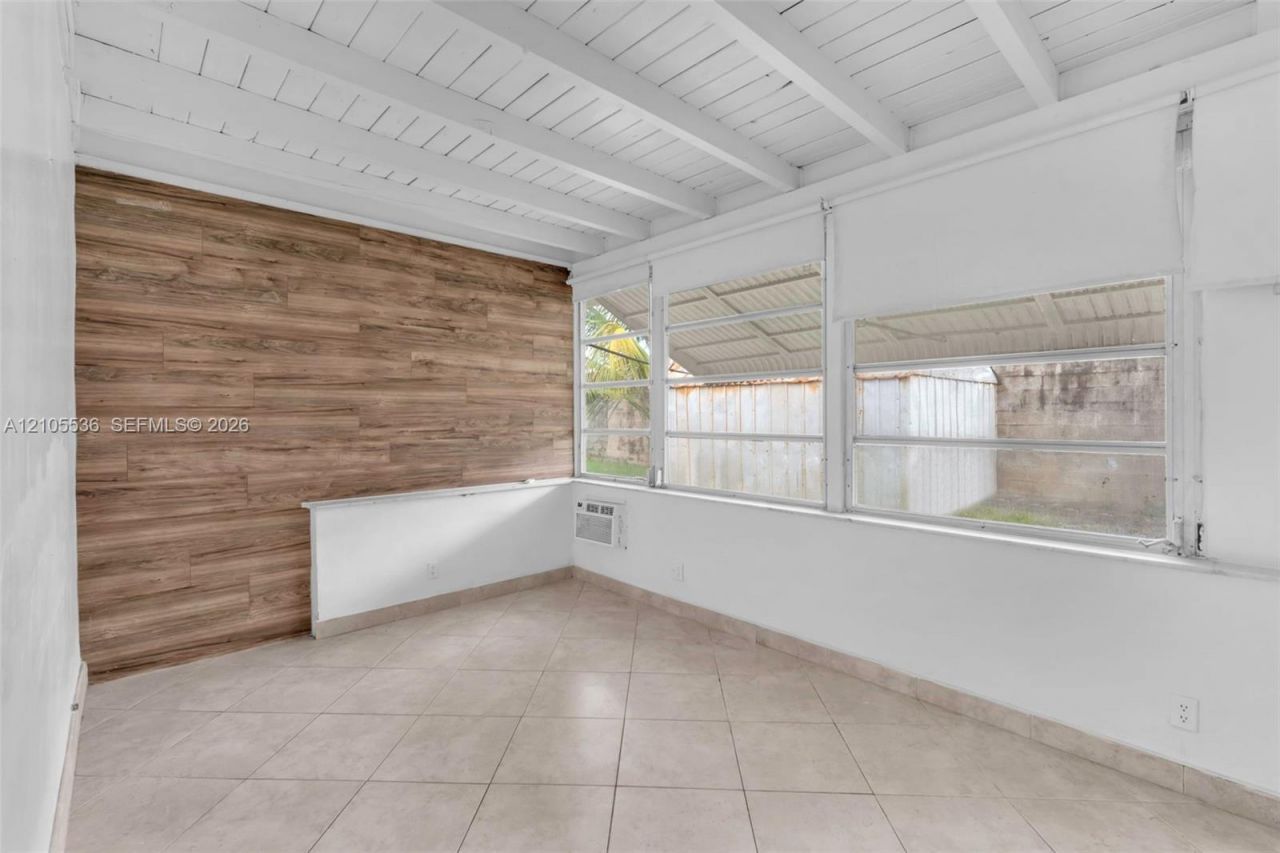 5406 NW 23rd Ave, Tamarac, FL 33309 Photo