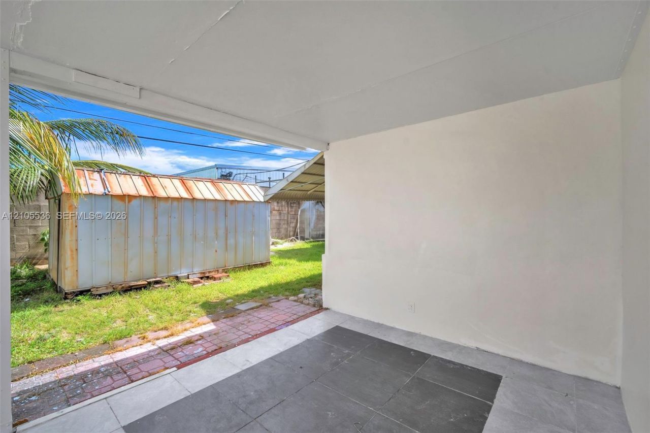 5406 NW 23rd Ave, Tamarac, FL 33309 Photo