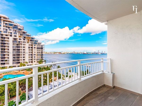 770 Claughton Island Dr , Unit 1007, Miami, FL 33131