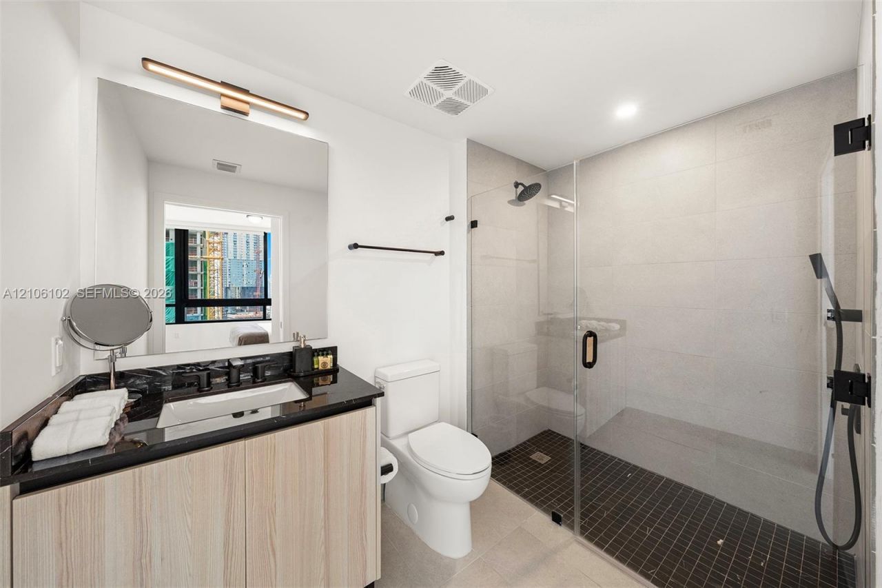 225 N Miami Ave , Unit 3001, Miami, FL 33128 Photo