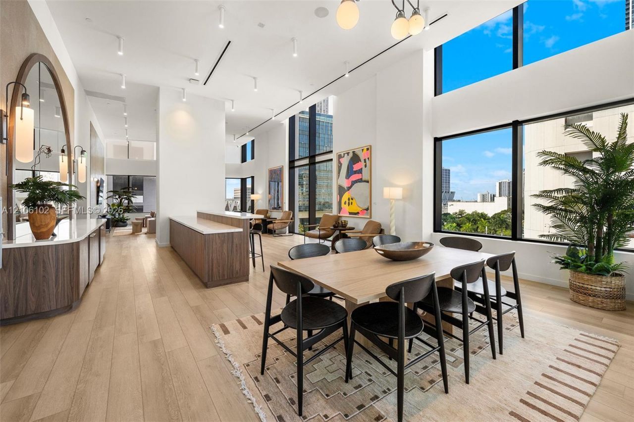 225 N Miami Ave , Unit 3001, Miami, FL 33128 Photo