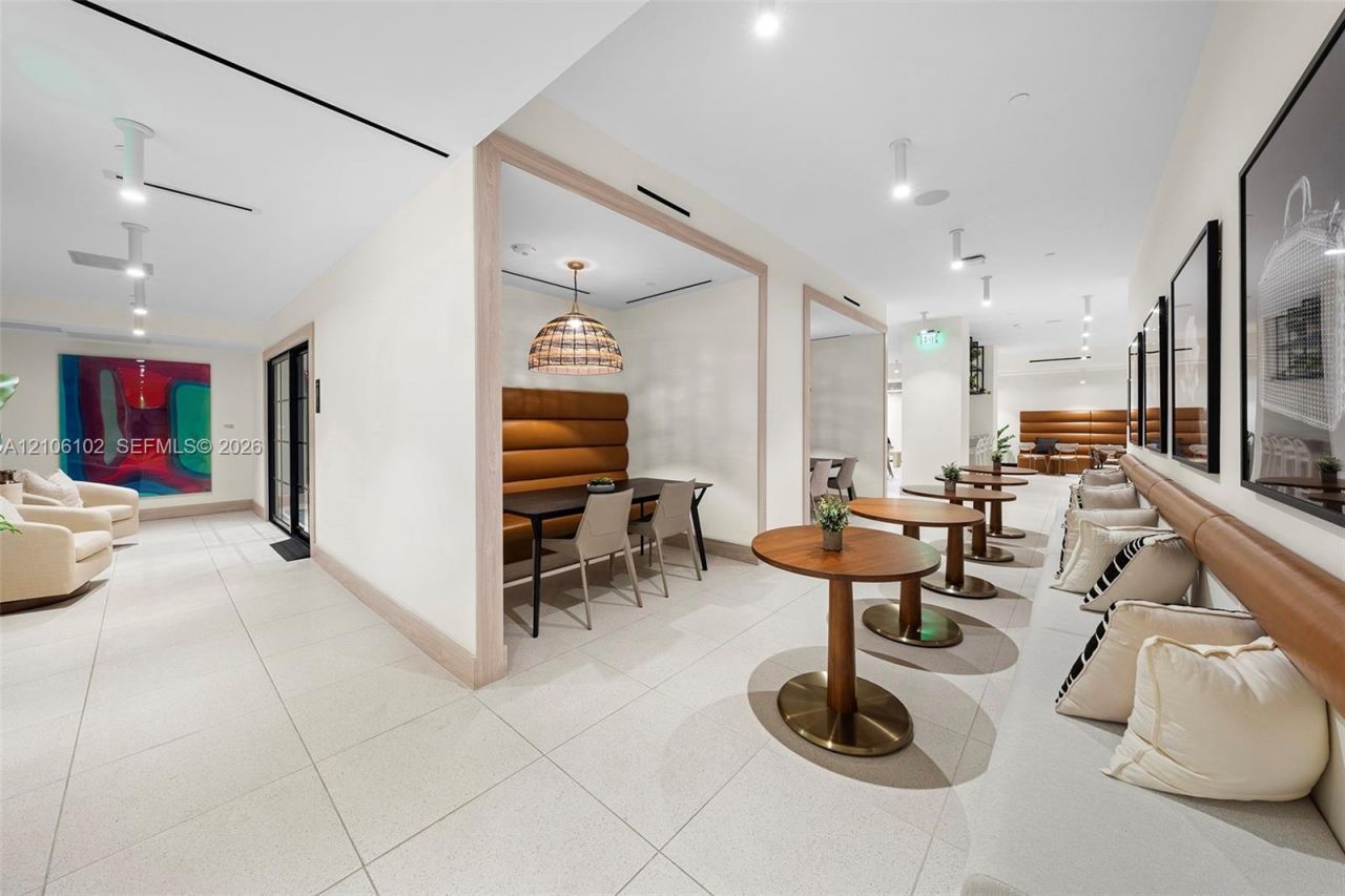 225 N Miami Ave , Unit 3001, Miami, FL 33128 Photo