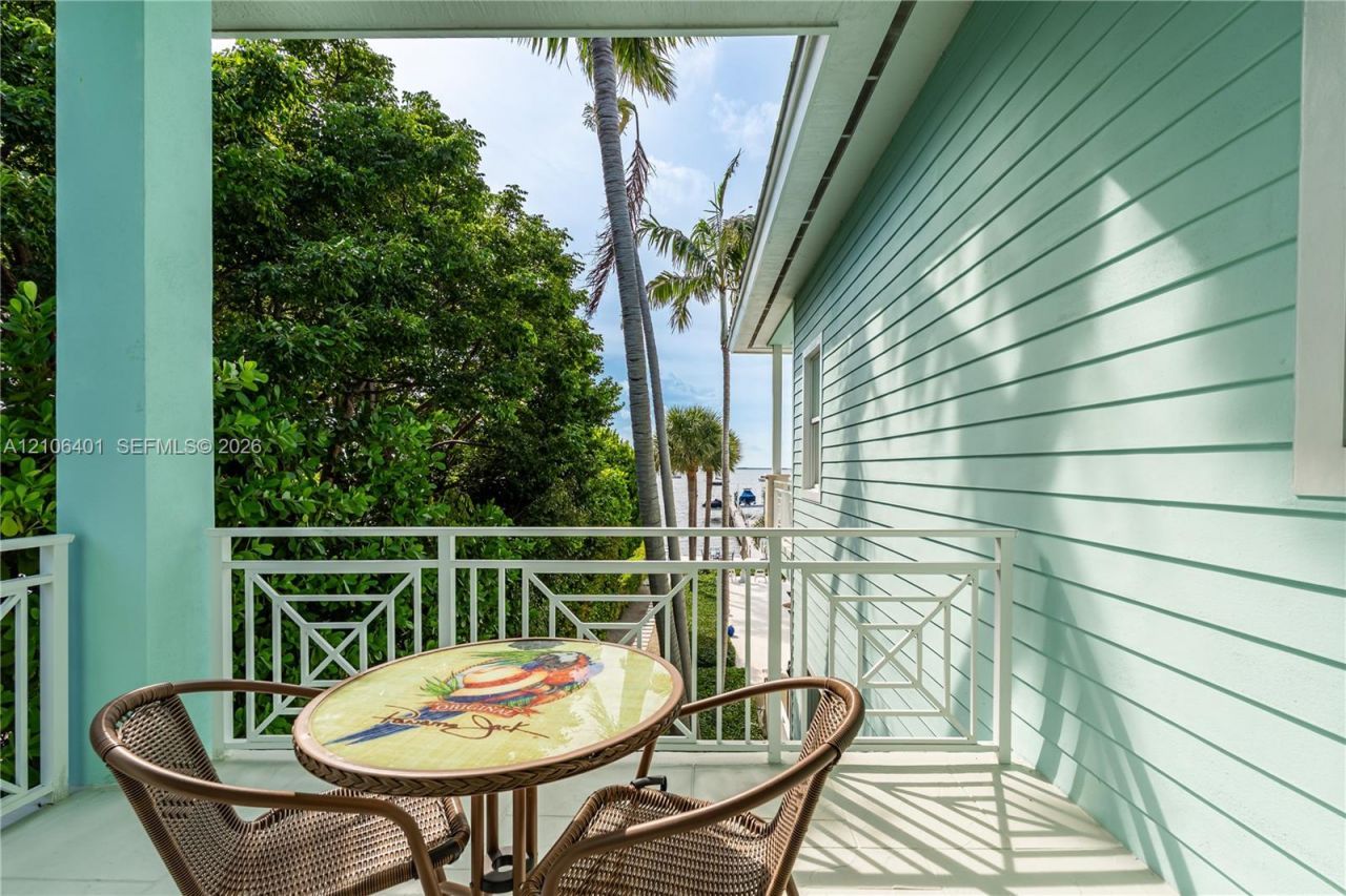 126 Point Pleasant Dr , Key Largo, FL 33037 Photo
