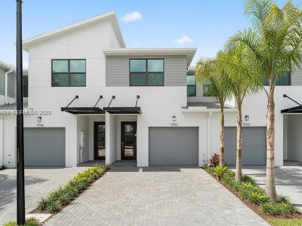 7448 Lenora Ln , Unit 7448, Lake Worth, FL 33467