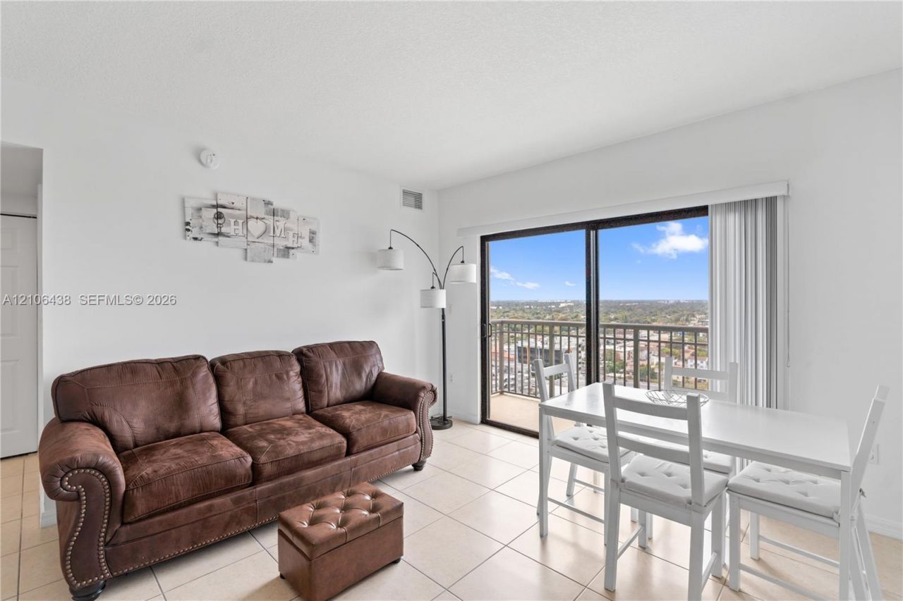 4242 NW 2nd St , Unit 1609, Miami, FL 33126 Photo