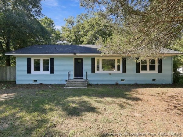 1090 Strickland Bridge Road, Fayetteville, NC 28304