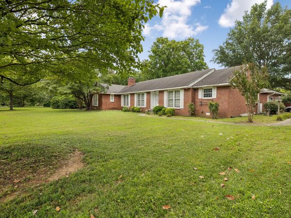 1700 E Main St , Murfreesboro, TN 37130