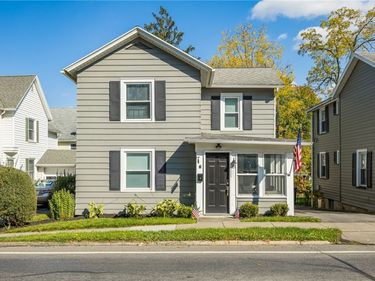 151 S Pearl Street , Canandaigua, NY 14424