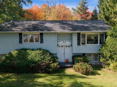9538 Warner Gulf Road , Holland, NY 14080
