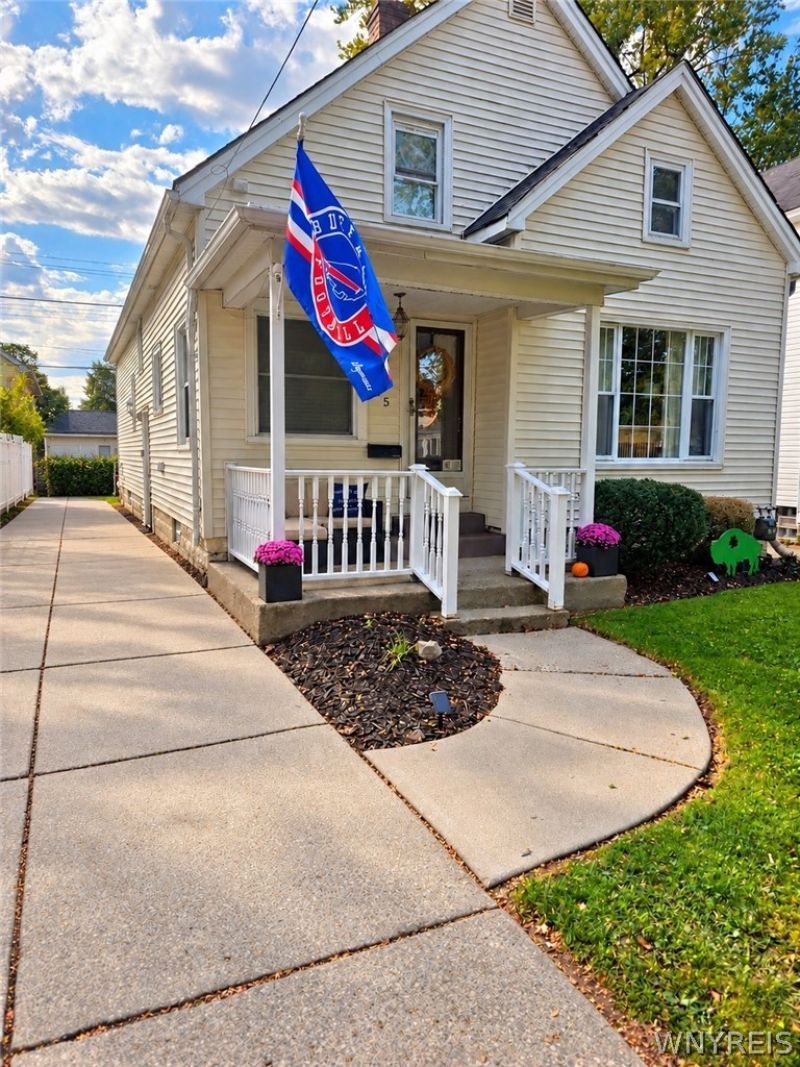 165 Whitehall Avenue , Buffalo, NY 14220 Main Photo