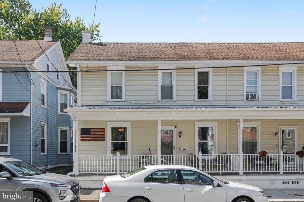 322 LINCOLN STREET , MARYSVILLE, PA 17053