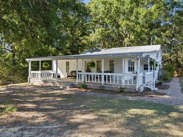 170 Sandy Run Rd., Hattiesburg, MS 39402