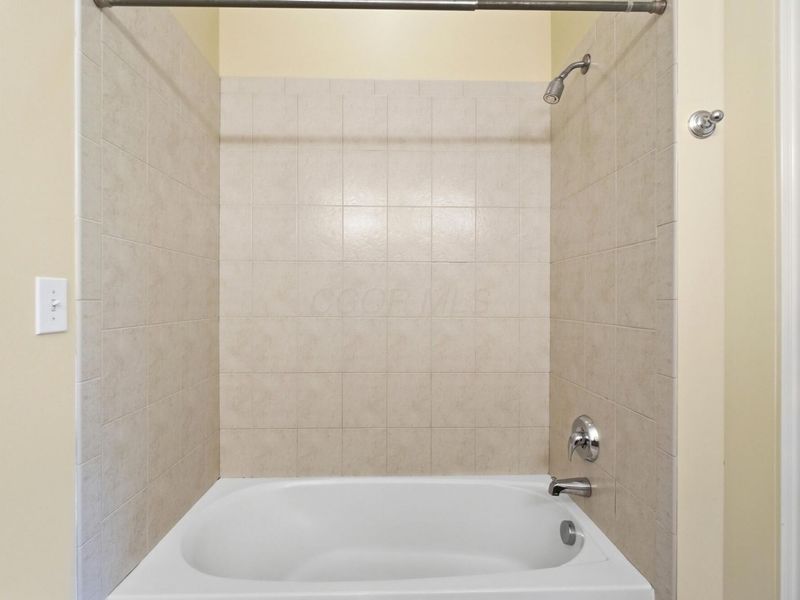 5975 Aberfeldy Court, Westerville, OH 43082 Photo 36