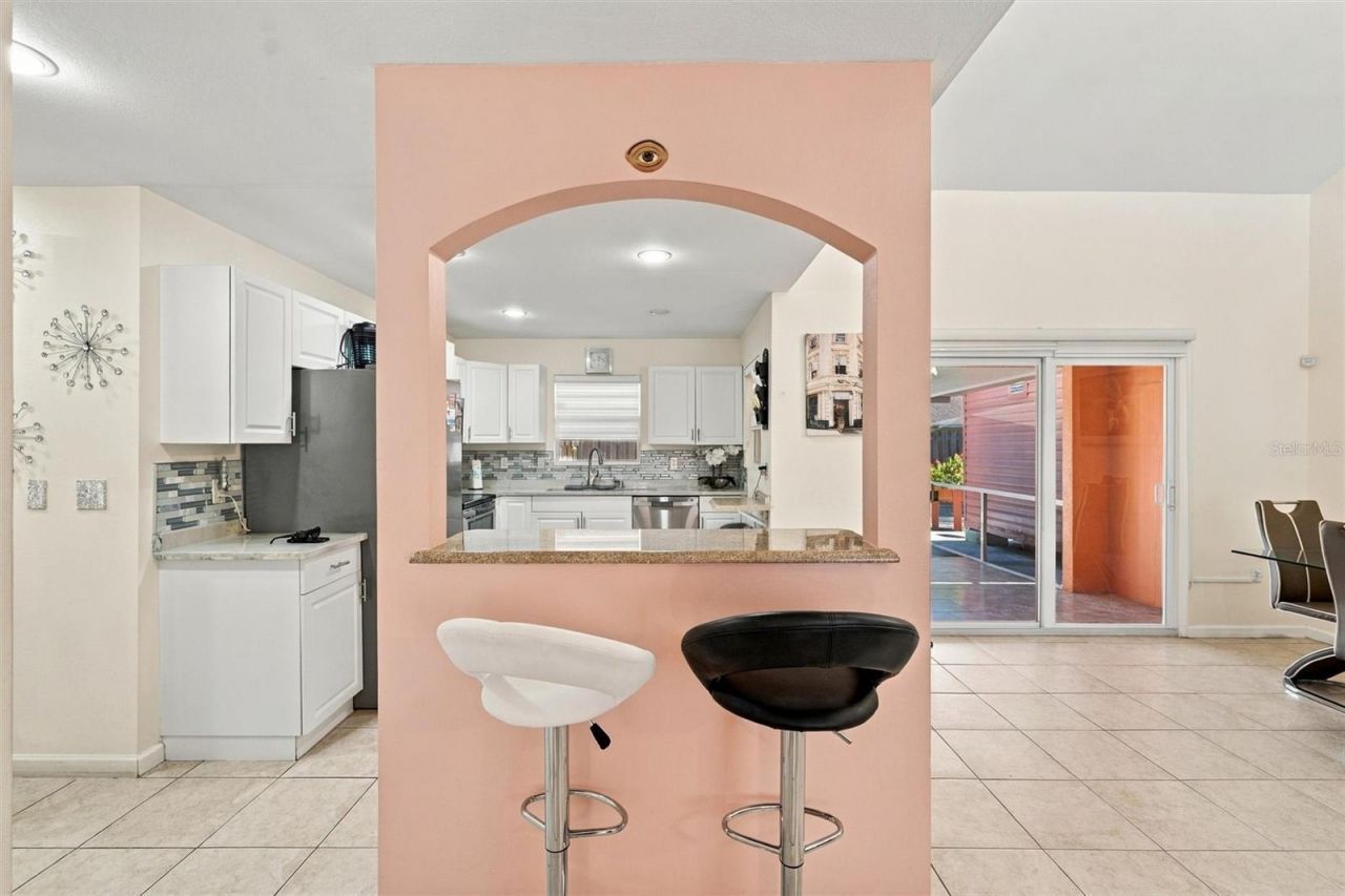 6625 Mauna Loa Boulevard , Sarasota, FL 34241 Photo
