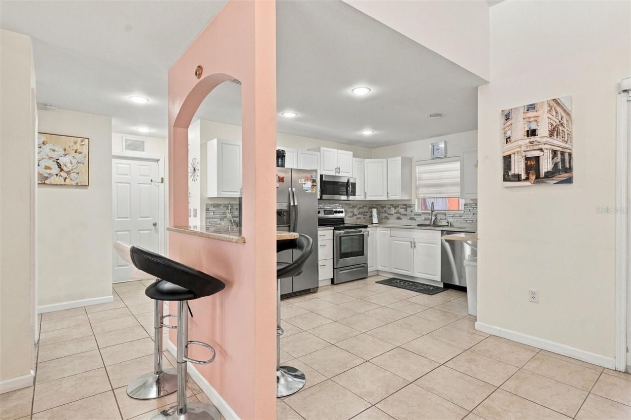 6625 Mauna Loa Boulevard , Sarasota, FL 34241 Photo