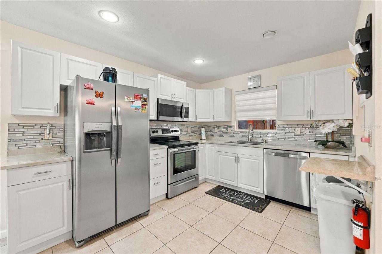6625 Mauna Loa Boulevard , Sarasota, FL 34241 Photo
